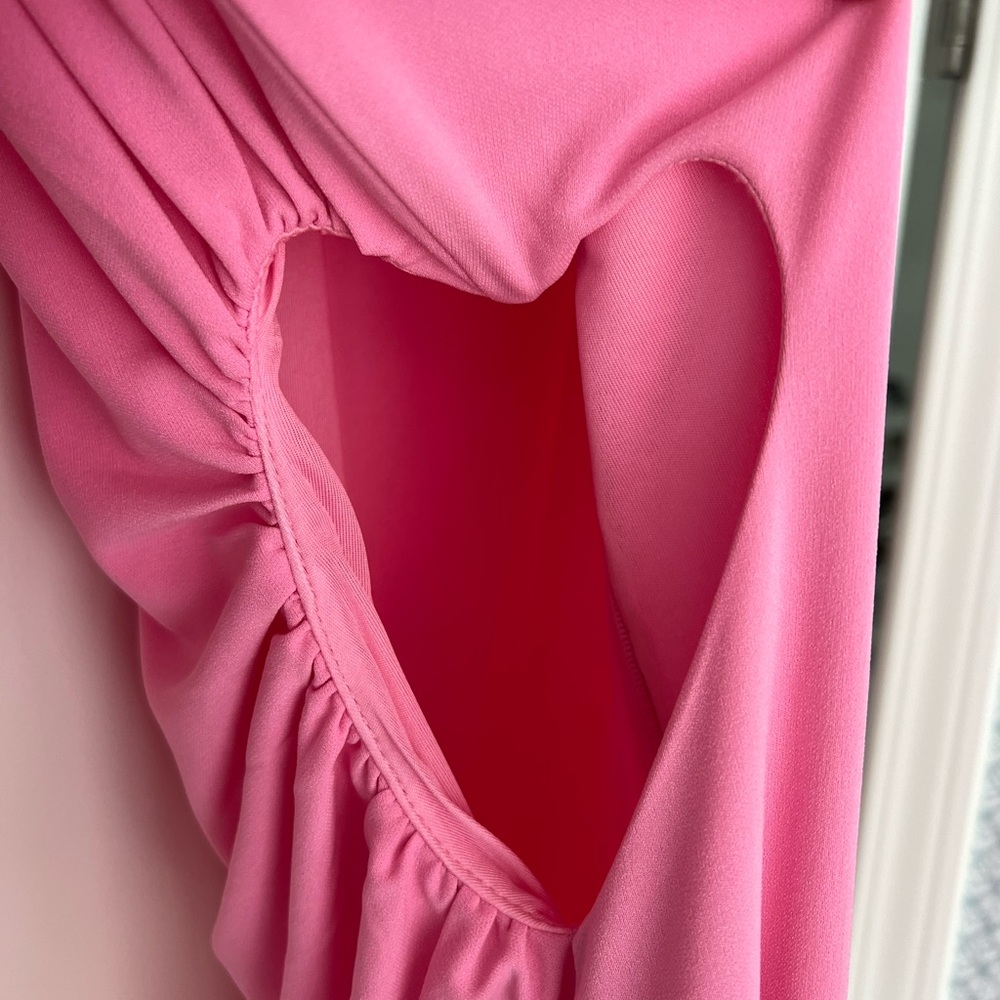 Zara Pink Heart Cut-Out Barbie Dress - Picture 7 of 8
